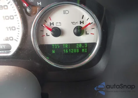 2004 Ford F-150 Lariat/Xl/Xlt z USA, uszkodzony, nr VIN 1FTPX125X4NB17134